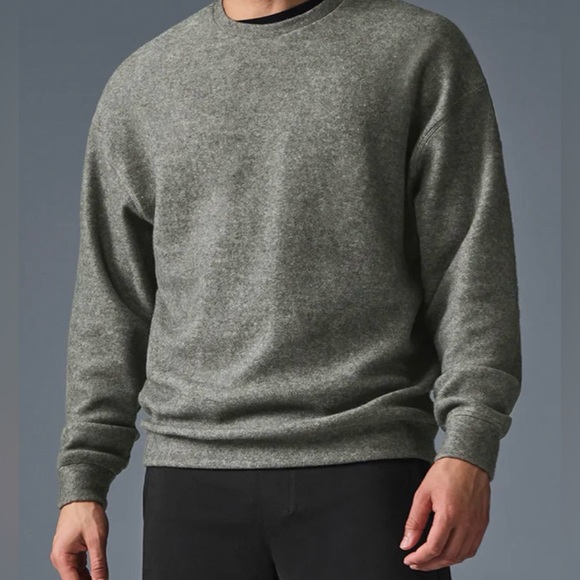Alo Triumph Restore Crew Neck Sweatshirtsize: MGrey Triblend